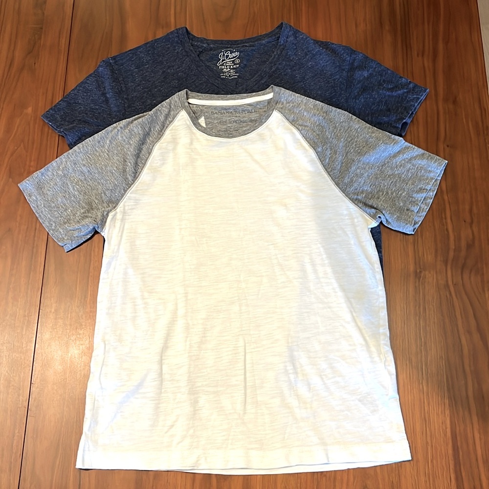 Banana Republic and J Crew T shirt pair